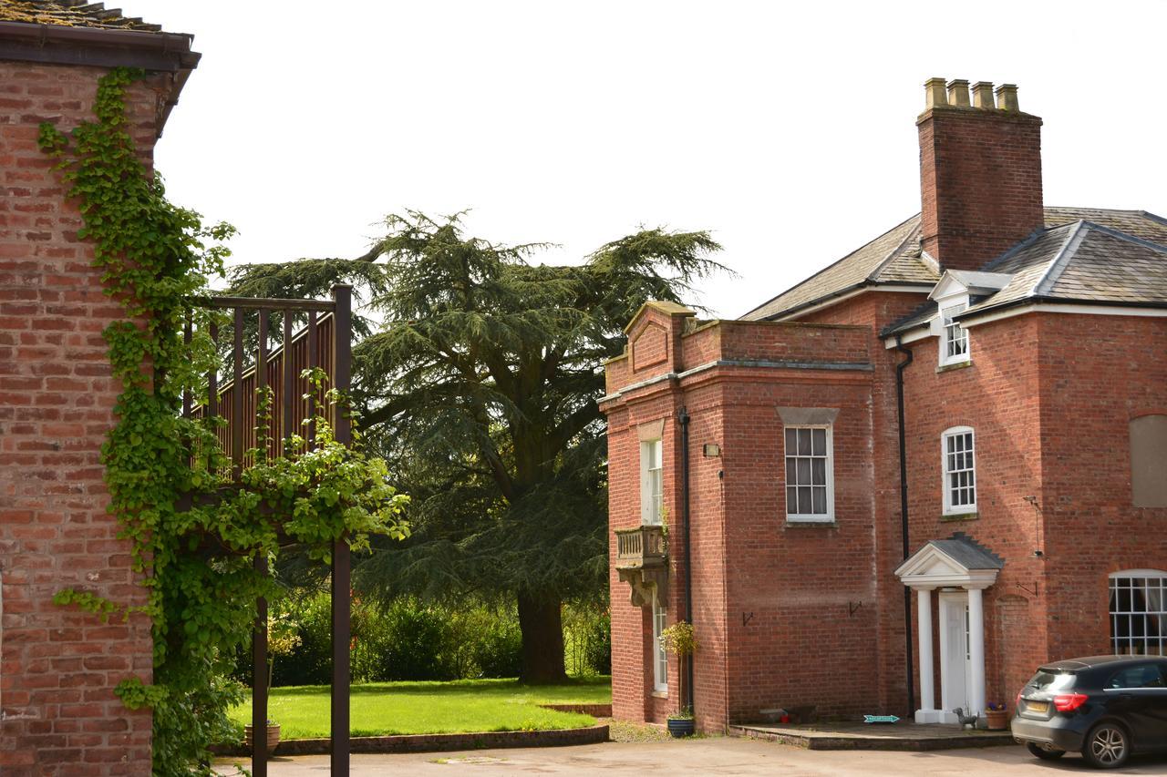 Elm Lodge Bed & Breakfast Ludlow Exterior foto
