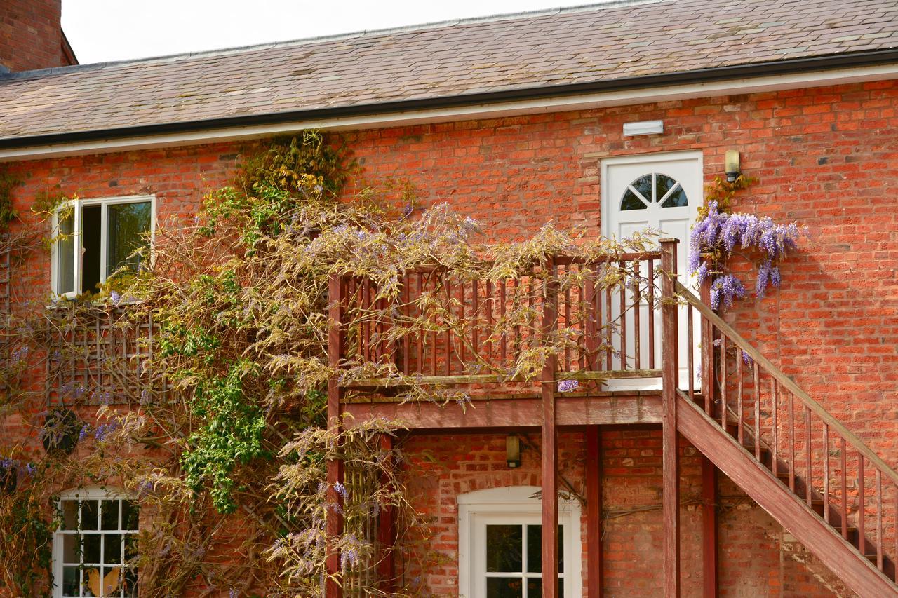 Elm Lodge Bed & Breakfast Ludlow Exterior foto