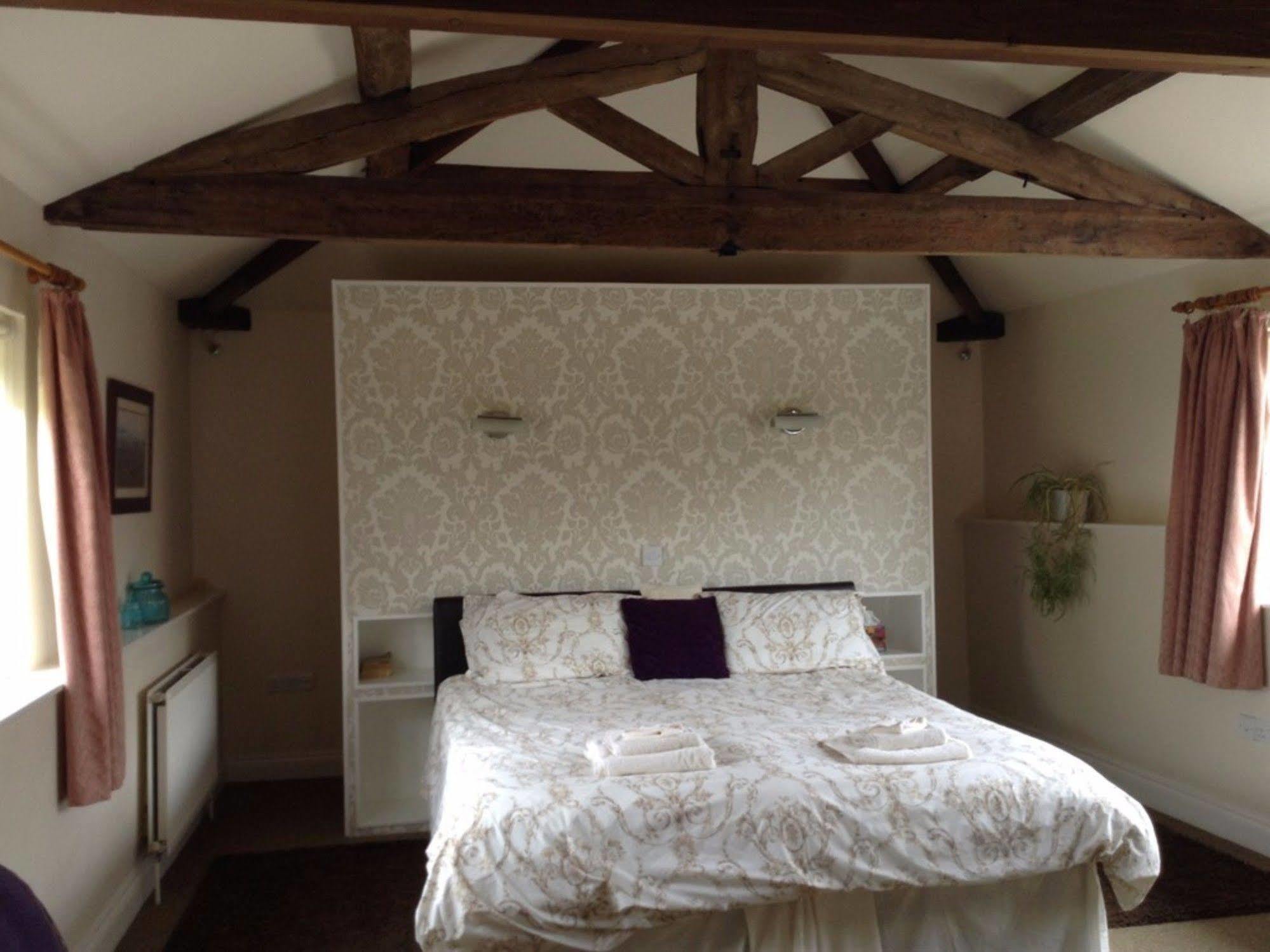 Elm Lodge Bed & Breakfast Ludlow Exterior foto